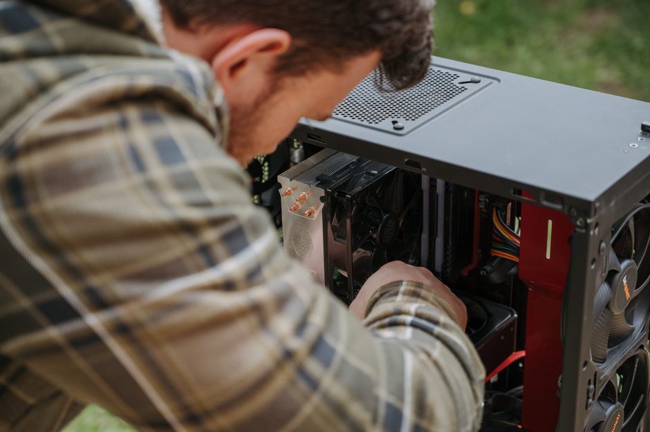 How to Install a New SSD and Migrate Your OS Safely