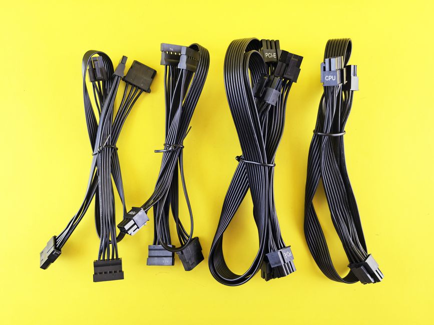 PC Power Connectors Explained: 24-Pin, EPS and PCIe Cables